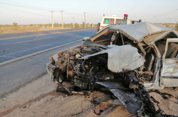 تصادف سمند و اتوبوس در محور ریگان-نرماشیر ۳ کشته و زخمی برجای گذاشت