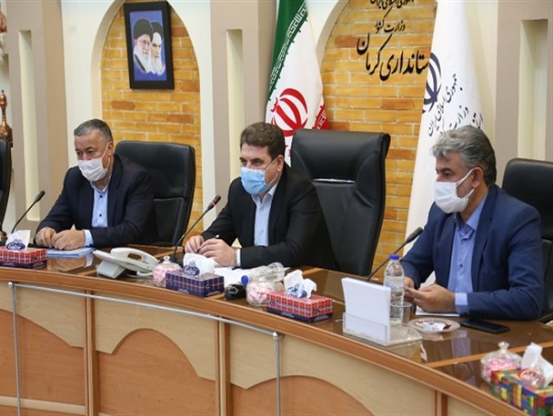 باز شدن انبارهای بدون مجوز در صورت کمبود کالاهای اساسی/ دادستانی برای برخورد با مخلان تنظیم بازار مرغ در کرمان ورود کند باز شدن انبارهای بدون مجوز در صورت کمبود کالاهای اساسی/ دادستانی برای برخورد با مخلان تنظیم بازار مرغ در کرمان ورود کند