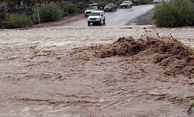 در اثر سیلاب راه ۷ روستا مسدود شده است